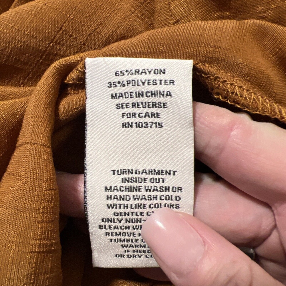🌵 Nanette Lepore Women's Brown Smocked Sleeveless Ruffled Keyhole Top - Small - Picture 7 of 7